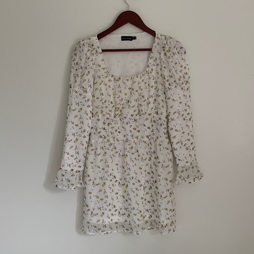 Pretty Little Thing Longsleeve Floral Dress US Size 4